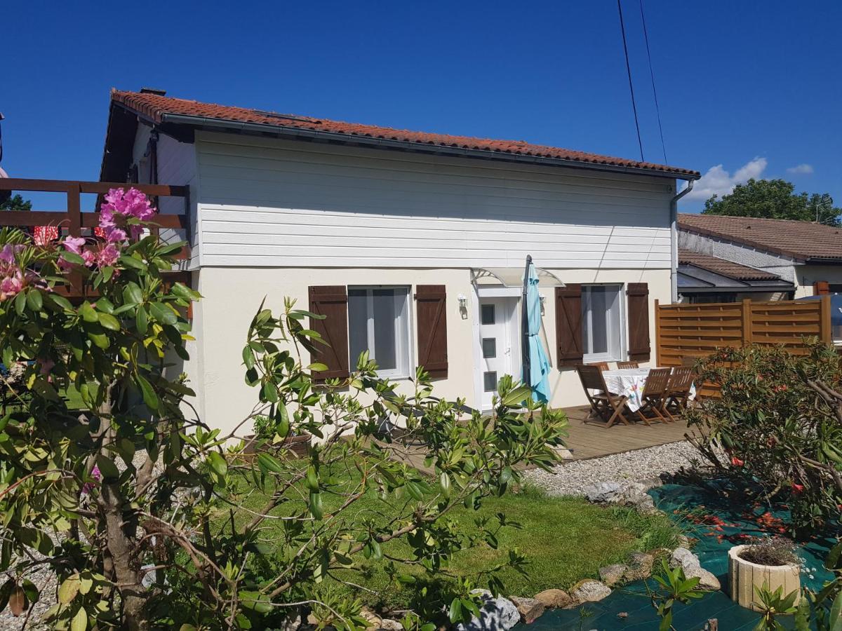 Les Trois Lions Apartment Foix Exterior photo