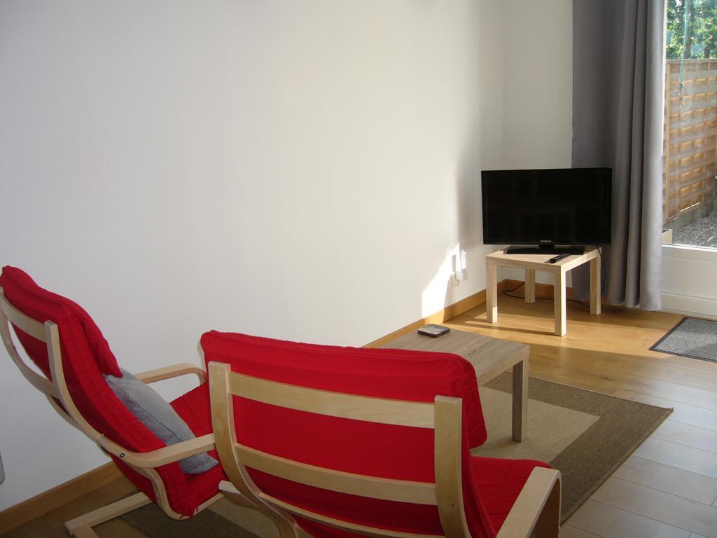 Les Trois Lions Apartment Foix Exterior photo